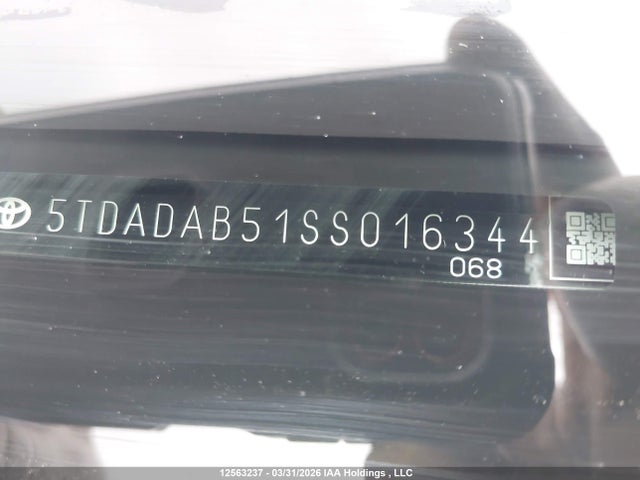 2025 Toyota Grand Highlander Hybrid Platinum Max მანქანა იყიდება აუქციონზე, vin: 5TDADAB51SS016344, აუქციონის ნომერი: 12563237