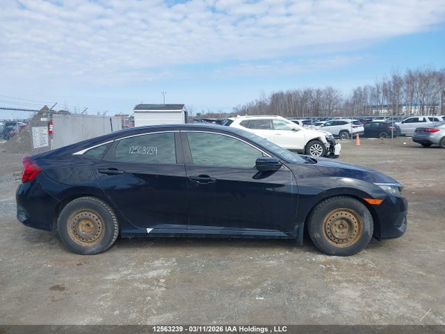 Продаж на аукціоні авто 2018 Honda Civic Lx, vin: 2HGFC2F56JH028268, номер лоту: 12563239