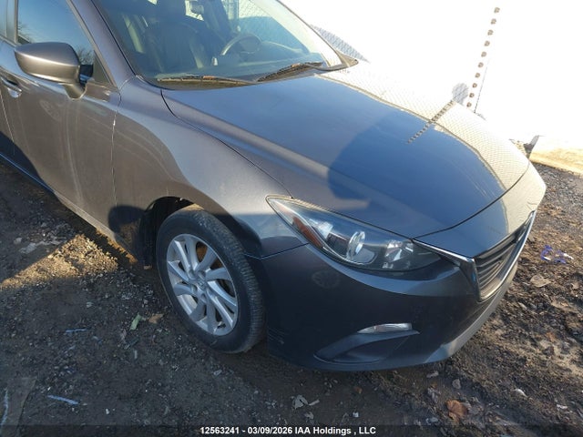 3MZBM1U72FM210208 Mazda 3 SPORT