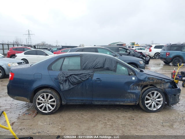 2006 Volkswagen Jetta 2.5 მანქანა იყიდება აუქციონზე, vin: 3VWRF31K06M837048, აუქციონის ნომერი: 12563244