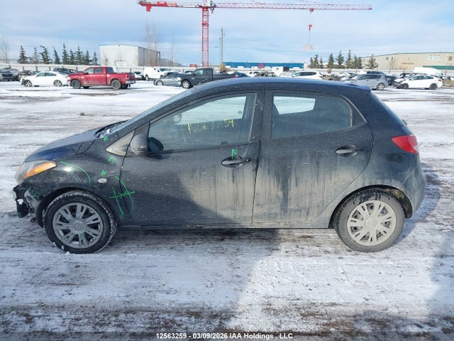 2011 Mazda Mazda2 მანქანა იყიდება აუქციონზე, vin: JM1DE1HY9B0108168, აუქციონის ნომერი: 12563259