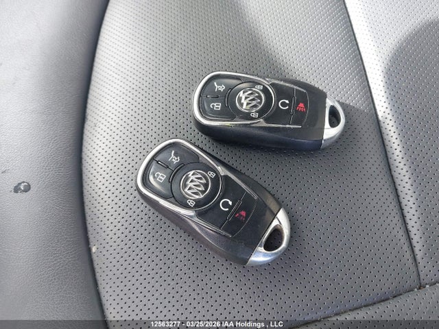 5GAEVBKW0KJ189736 Buick Enclave Premium