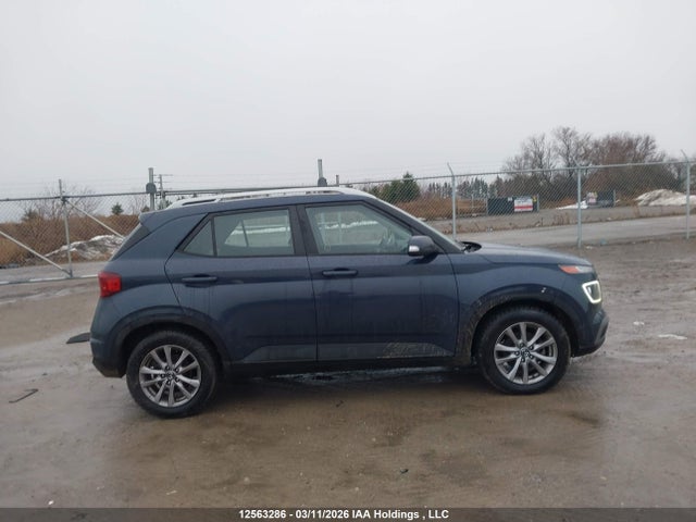 Aukcja sprzedaży 2020 Hyundai Venue Ultimate With Denim Blue Interior Colour Pack, vin: KMHRC8A37LU040137, numer aukcji: 12563286