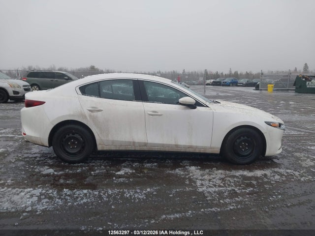 JM1BPACM9S1786838 Mazda Mazda3 Gs