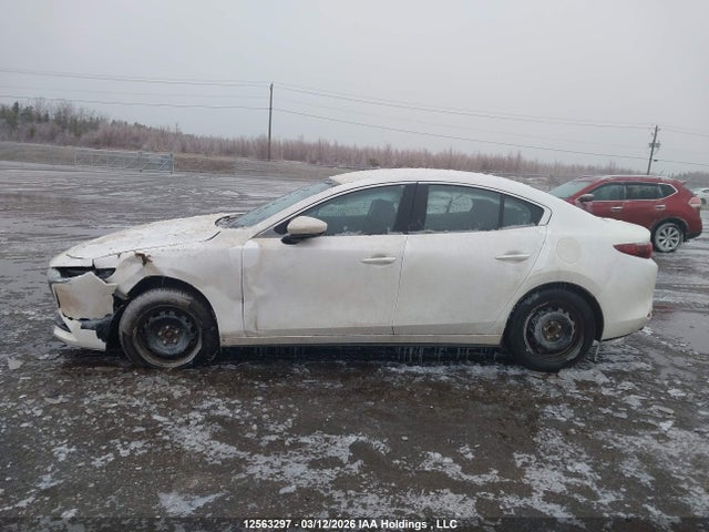 JM1BPACM9S1786838 Mazda Mazda3 Gs