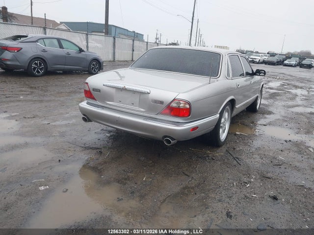 Продаж на аукціоні авто 1998 Jaguar Xjr, vin: SAJPN1845WC827210, номер лоту: 12563302