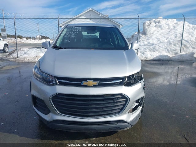 Chevrolet TRAX LS 2017 3GNCJKSB0HL224119 Image 12