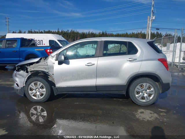 Chevrolet TRAX LS 2017 3GNCJKSB0HL224119 Image 14