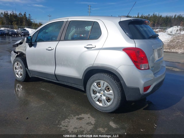 Chevrolet TRAX LS 2017 3GNCJKSB0HL224119 Image 3