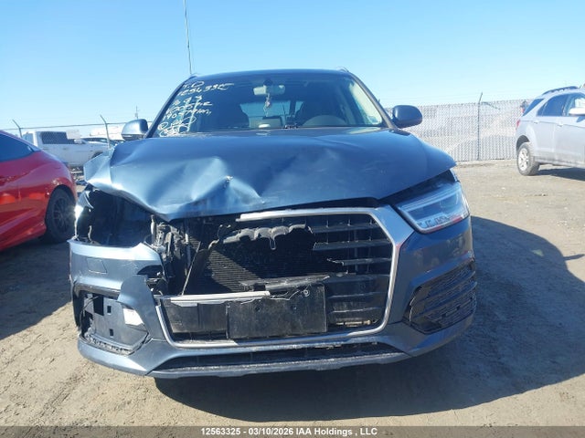 WA1GFCFS4GR005712 Audi Q3 2.0t Technik
