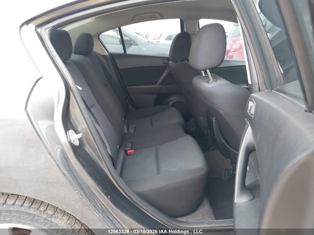 Aukcja sprzedaży 2011 Mazda Mazda3 Gx, vin: JM1BL1UFXB1365884, numer aukcji: 12563328