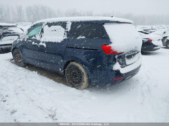 KNDMB5C11H6269789 KIA SEDONA LX