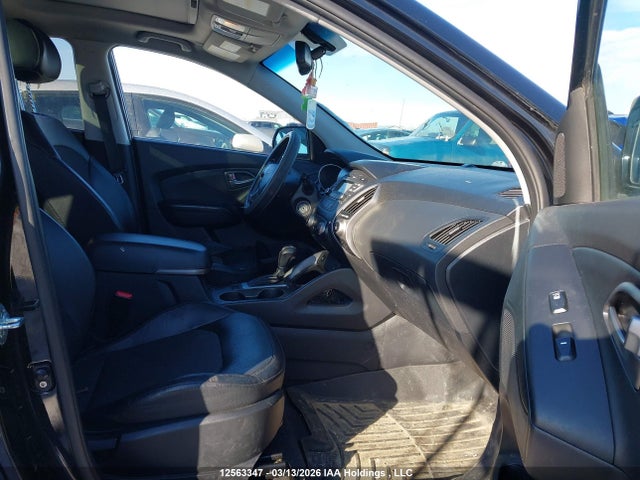 Продаж на аукціоні авто 2015 Hyundai Tucson Gls, vin: KM8JUCAG5FU039329, номер лоту: 12563347