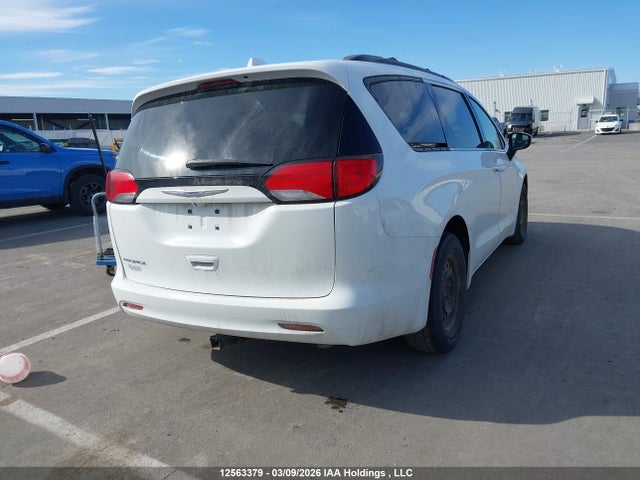 2C4RC1CG8JR165511 Chrysler Pacifica Lx