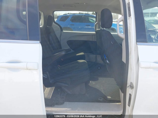 2C4RC1CG8JR165511 Chrysler Pacifica Lx