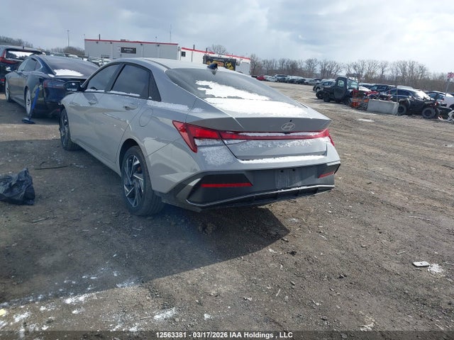 KMHLM4DGXSU971109 Hyundai Elantra