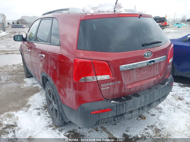12563384 :رقم المزاد ، 5XYKUDA21BG158137 vin ، 2011 Kia Sorento Ex مزاد بيع