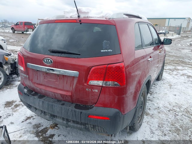 12563384 :رقم المزاد ، 5XYKUDA21BG158137 vin ، 2011 Kia Sorento Ex مزاد بيع