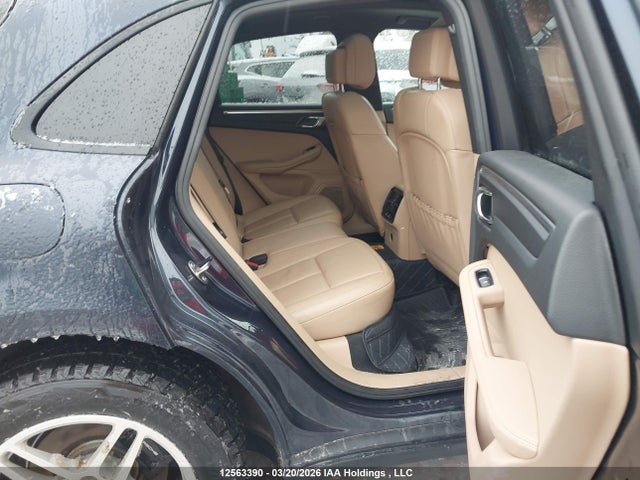 Porsche Macan 2019 WP1AA2A51KLB05685 Image 8