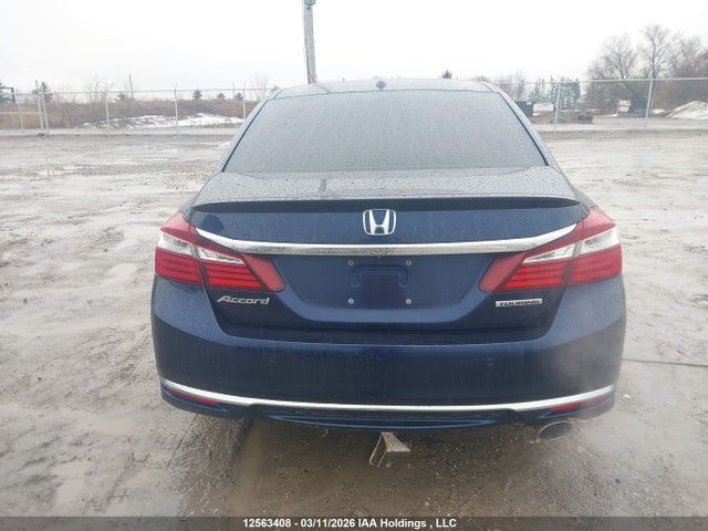 1HGCR2F04GA800764 Honda Accord Touring