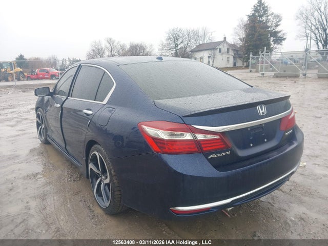 1HGCR2F04GA800764 Honda Accord Touring