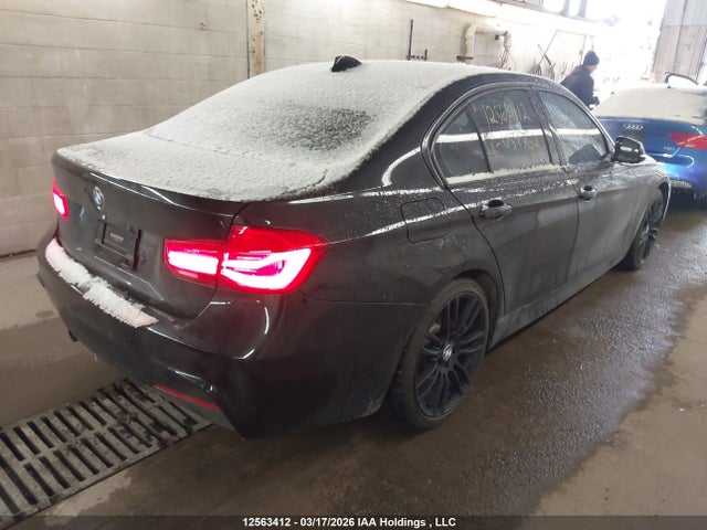 WBA8D9G57HNU59762 BMW 330 XI