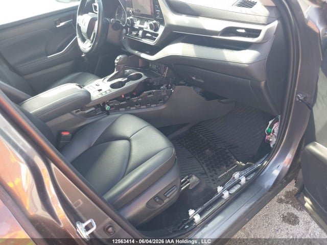 Aukcja sprzedaży 2023 Toyota Highlander Xle, vin: 5TDKDRBH8PS501892, numer aukcji: 12563414