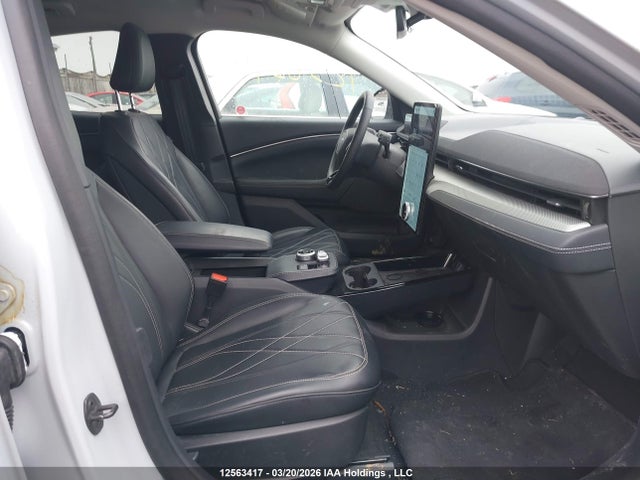 2023 Ford Mustang Mach-e Select მანქანა იყიდება აუქციონზე, vin: 3FMTK1S54PMB10400, აუქციონის ნომერი: 12563417