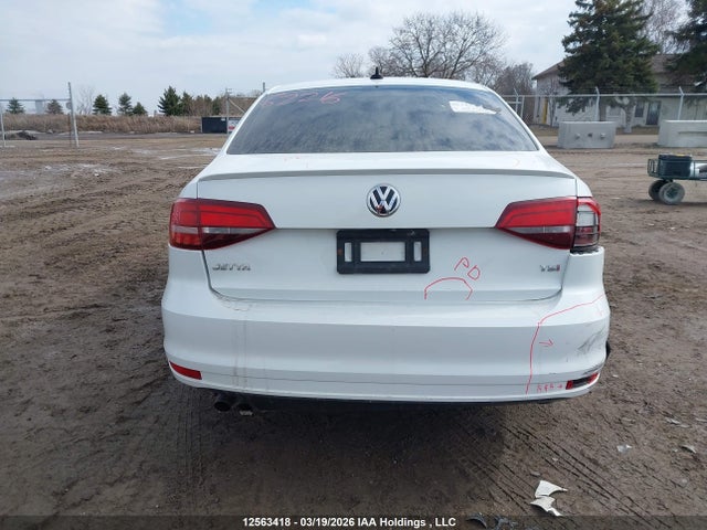 12563418 :رقم المزاد ، 3VWDB7AJ6HM308016 vin ، 2017 Volkswagen Jetta مزاد بيع