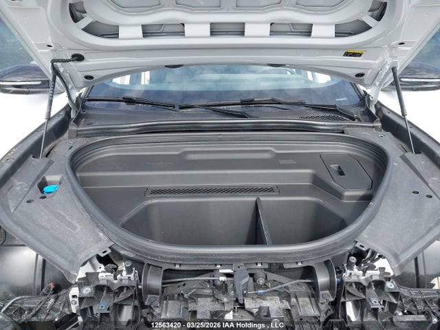 2025 Audi Q6 E-tron Progressiv მანქანა იყიდება აუქციონზე, vin: WA154BGF4SA077445, აუქციონის ნომერი: 12563420