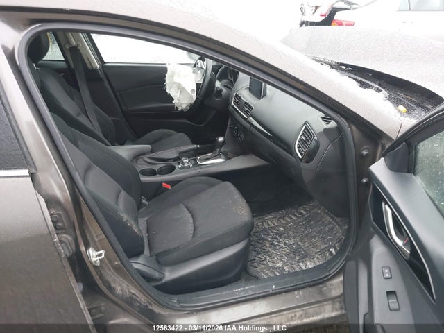 3MZBM1V79FM199478 Mazda 3 TOURING