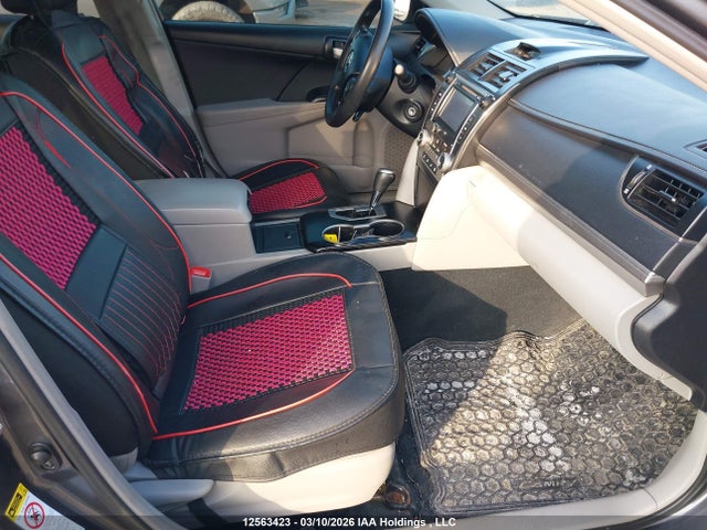 12563423 :رقم المزاد ، 4T1BF1FK5DU206947 vin ، 2013 Toyota Camry Le مزاد بيع