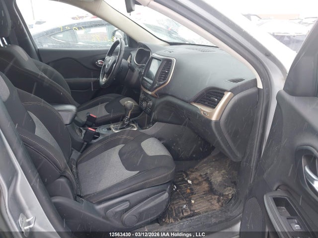 12563430 :رقم المزاد ، 1C4PJLCS3EW311789 vin ، 2014 Jeep Cherokee North مزاد بيع