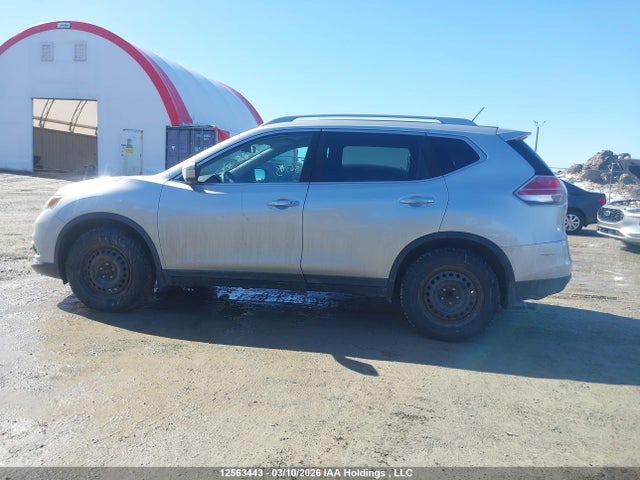 5N1AT2MT5GC884789 Nissan ROGUE S/SV
