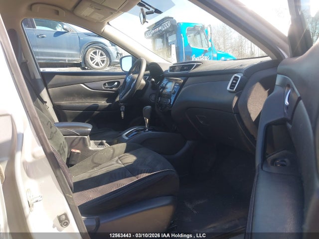 5N1AT2MT5GC884789 Nissan ROGUE S/SV