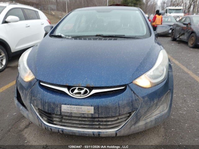 5NPDH4AE8FH602197 Hyundai Elantra