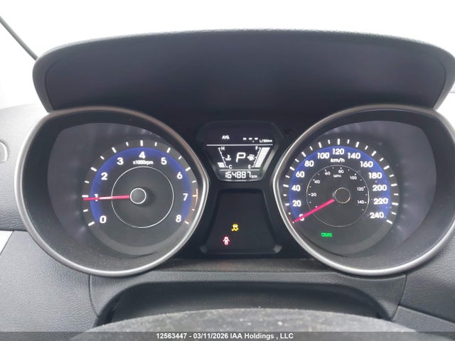 5NPDH4AE8FH602197 Hyundai Elantra