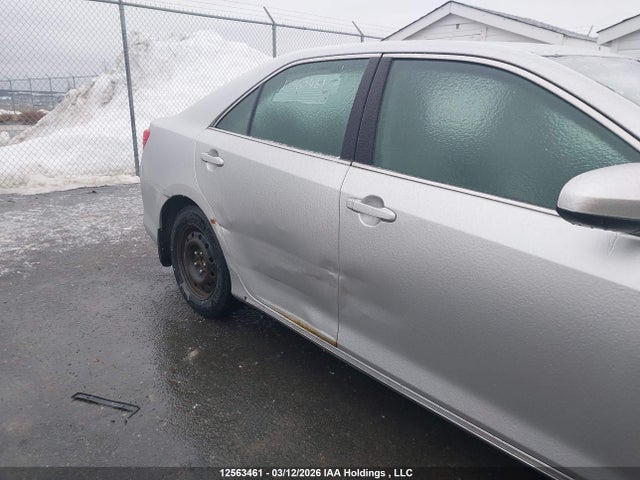 12563461 :رقم المزاد ، 4T1BF1FK6CU148927 vin ، 2012 Toyota Camry Le مزاد بيع