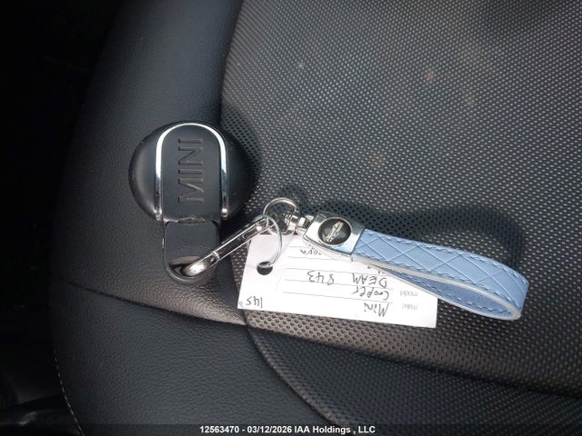 Mini 5 Door Cooper 2017 WMWXU1C56H2E18207 Image 11