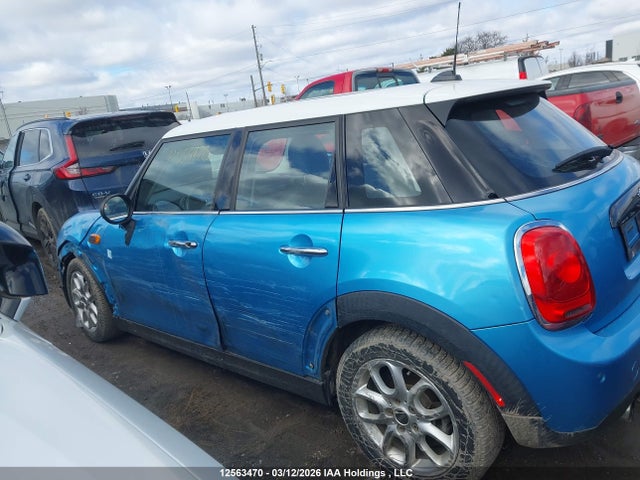 Mini 5 Door Cooper 2017 WMWXU1C56H2E18207 Image 14