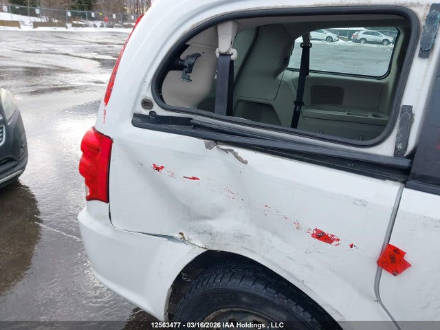 12563477 :رقم المزاد ، 2C4RDGBG0ER282412 vin ، 2014 Dodge Grand Caravan Se مزاد بيع