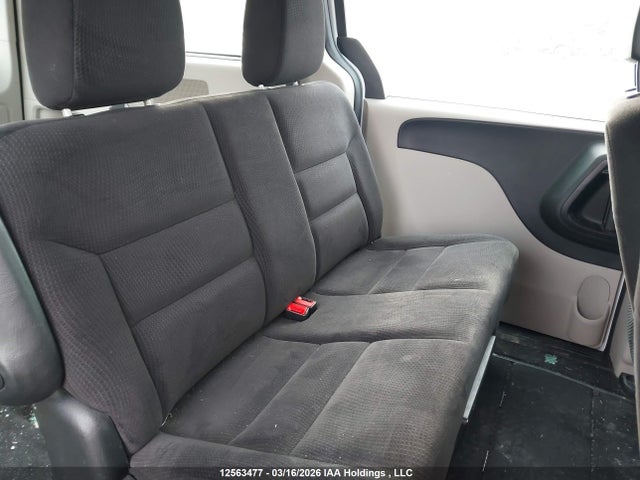 12563477 :رقم المزاد ، 2C4RDGBG0ER282412 vin ، 2014 Dodge Grand Caravan Se مزاد بيع