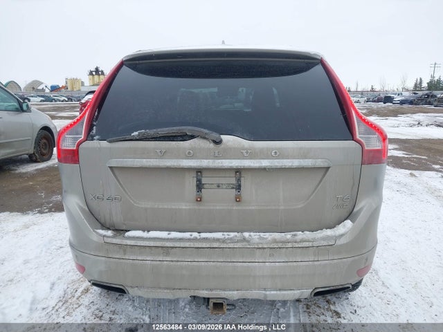 YV4902DZ1E2558928 Volvo Xc60 T6/t6 Platinum/t6 Premier Plus/t6 R-design/t6 R-design Platinum/t6 R-design Premier Plus
