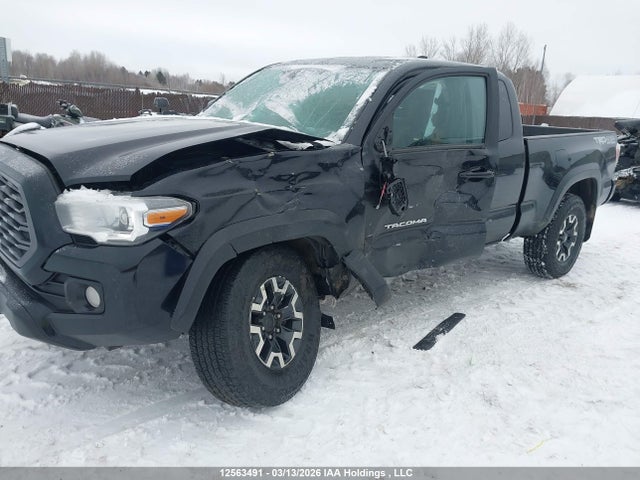 3TYSZ5AN9NT099349 Toyota Tacoma