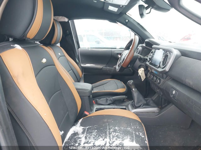 3TYSZ5AN9NT099349 Toyota Tacoma