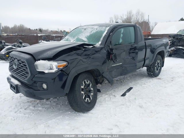 3TYSZ5AN9NT099349 Toyota Tacoma