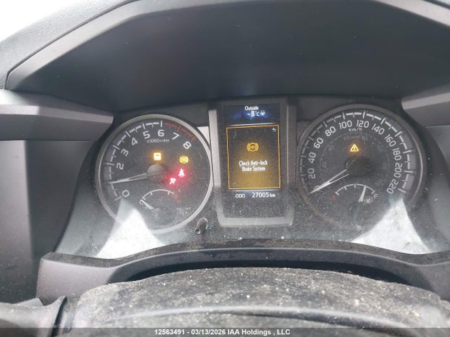 3TYSZ5AN9NT099349 Toyota Tacoma