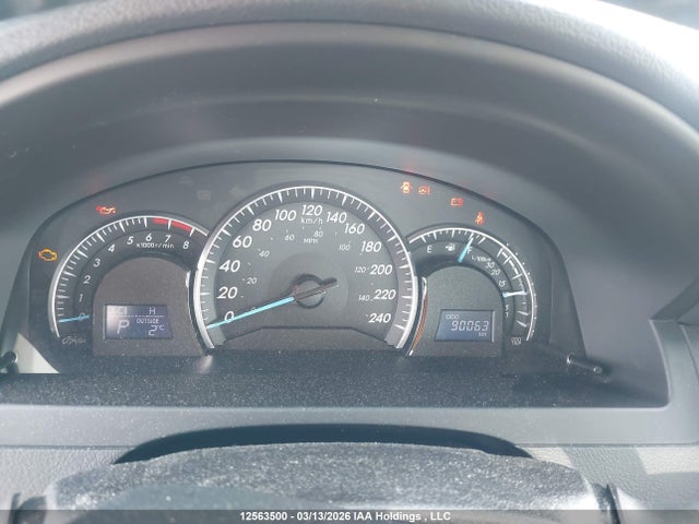 12563500 :رقم المزاد ، 4T1BF1FK7EU780581 vin ، 2014 Toyota Camry مزاد بيع