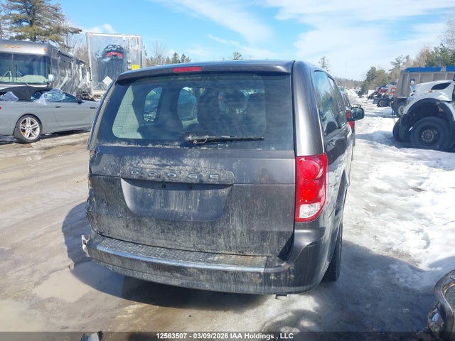 2C4RDGBG8FR633536 Dodge Grand Caravan Se
