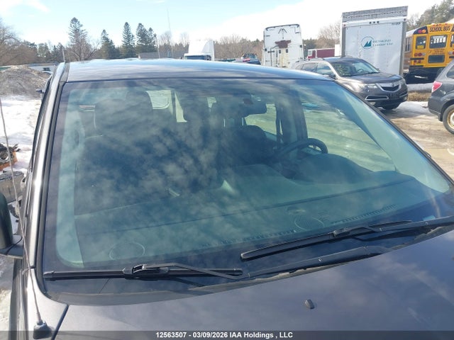 2C4RDGBG8FR633536 Dodge Grand Caravan Se